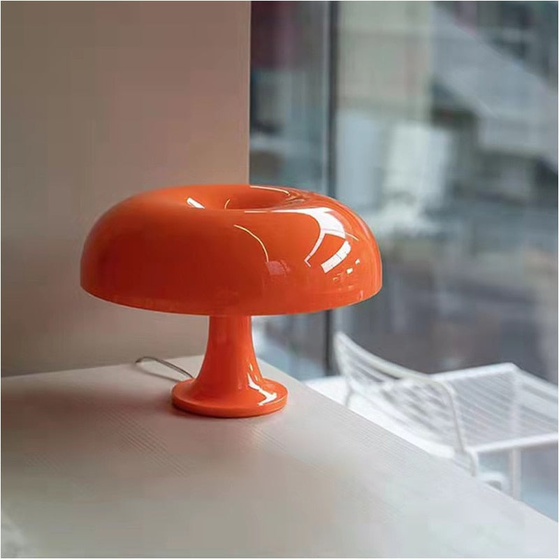 Minimal Mushroom Lamp